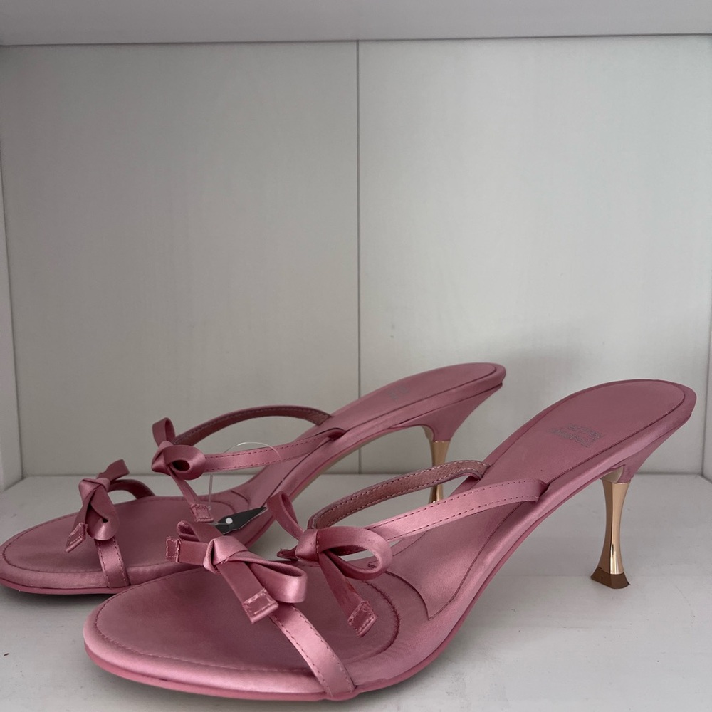 Jeffrey Campbell Pink Heels Chic Design